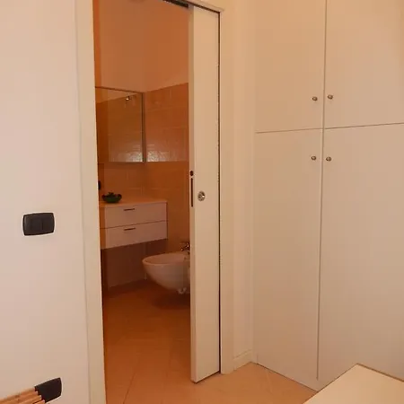 Da Vinci 21 Daire Lecco